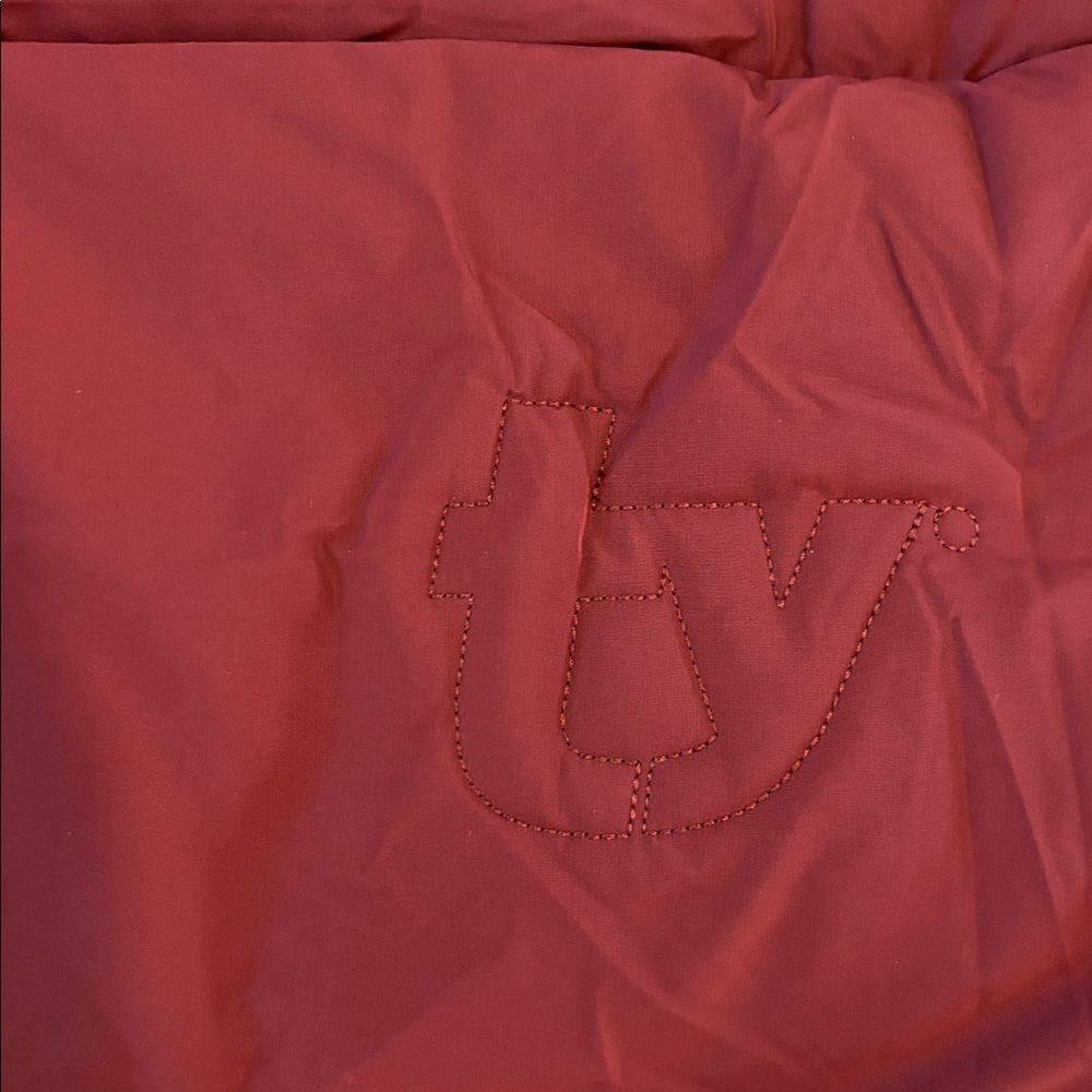 thirtyyears NWT Puffer Vest in Burgundy Size 1 - Picture 6 of 8